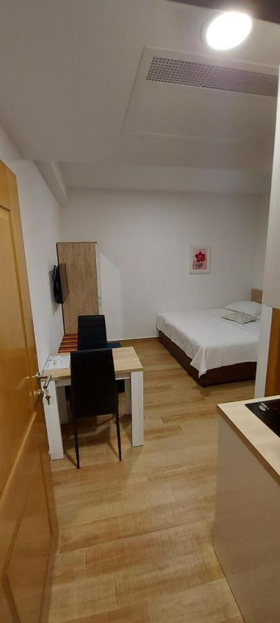 Apartmani Barka 네움 외부 사진
