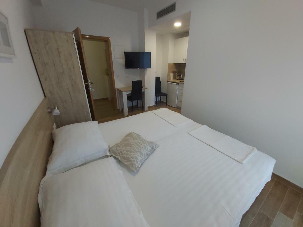 Apartmani Barka 네움 외부 사진
